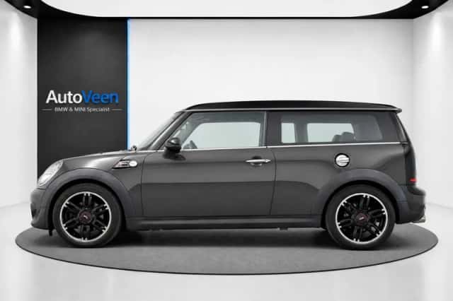 MINI Clubman (2011) thumbnail 2
