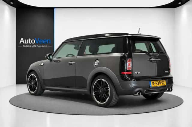 MINI Clubman (2011) thumbnail 5