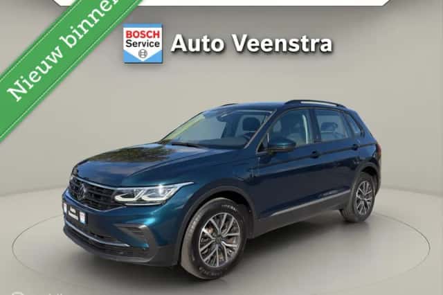 Volkswagen Tiguan (2022) thumbnail 1