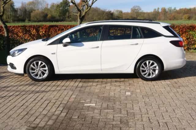 Opel Astra (2020) thumbnail 5