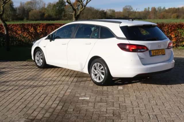 Opel Astra (2020) thumbnail 6