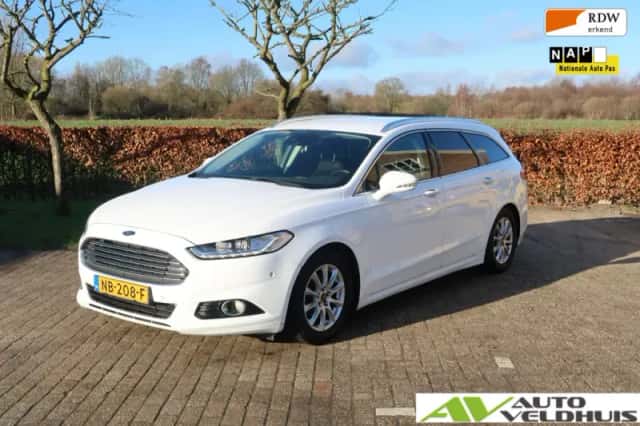 Ford Mondeo (2016) thumbnail 1