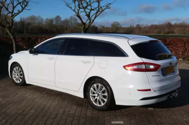 Ford Mondeo (2016) thumbnail 6
