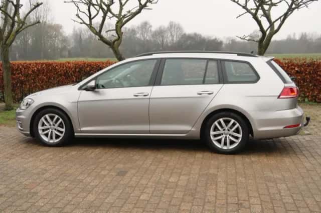 Volkswagen Golf (2017) thumbnail 5