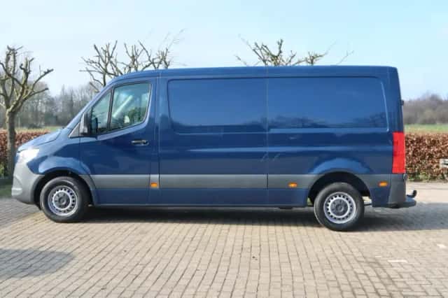 Mercedes-Benz Sprinter (2019) thumbnail 5