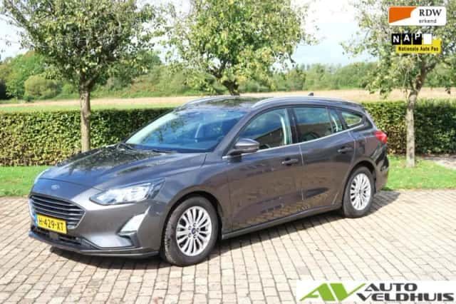Ford Focus (2020) thumbnail 1
