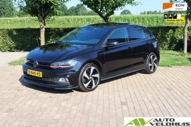 Volkswagen Polo (2018) thumbnail 1
