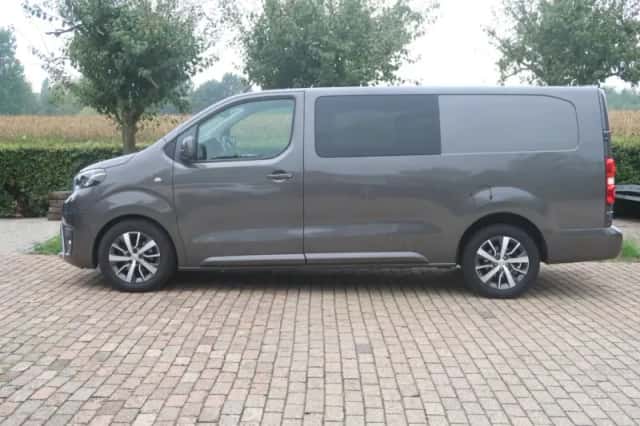 Toyota Proace (2019) thumbnail 5