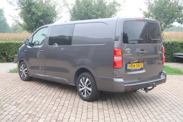 Toyota Proace (2019) thumbnail 6