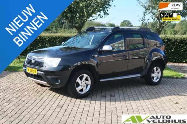Dacia Duster (2012) thumbnail 1