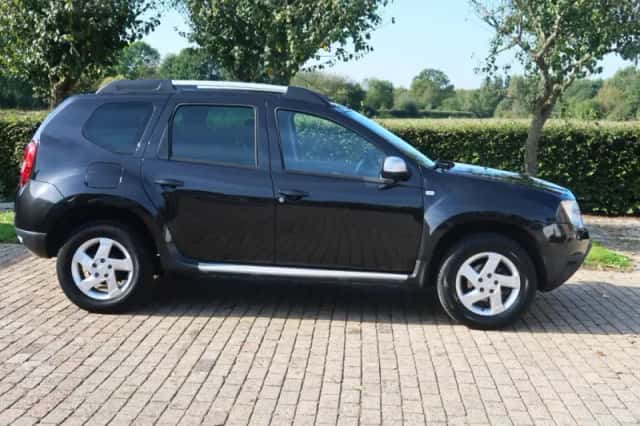 Dacia Duster (2012) thumbnail 4