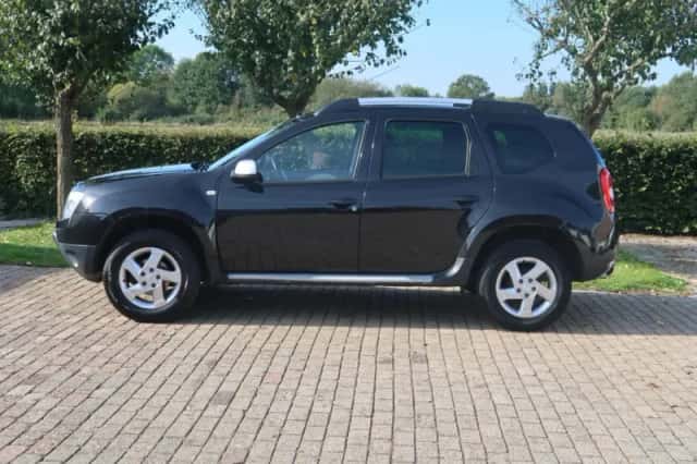 Dacia Duster (2012) thumbnail 5