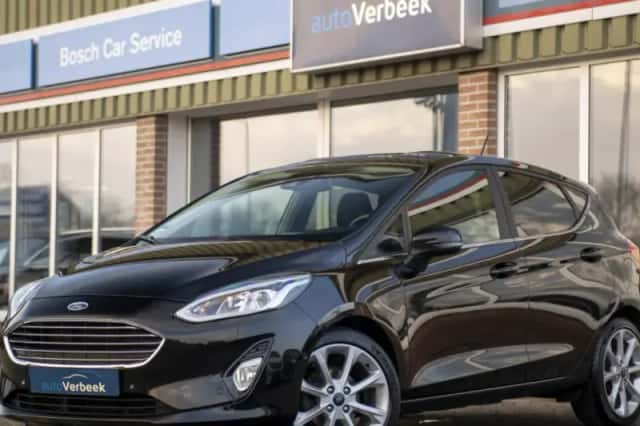 Ford Fiesta (2018) thumbnail 1