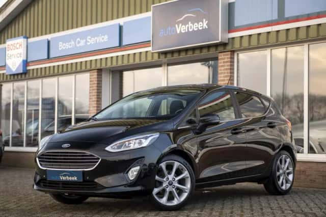 Ford Fiesta (2018) thumbnail 2