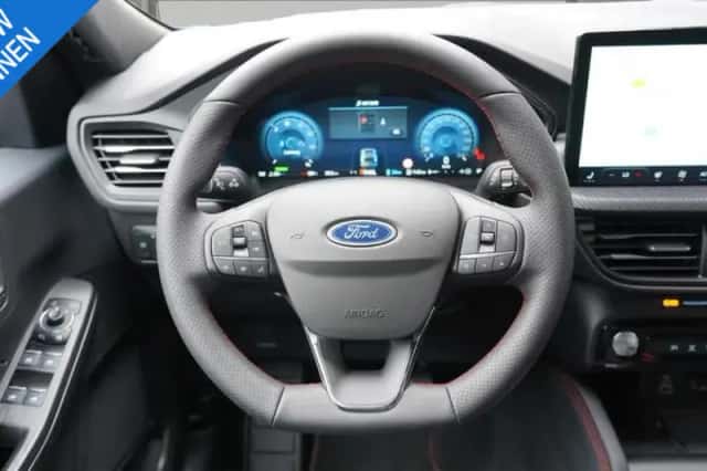 Ford Kuga (2025) thumbnail 3