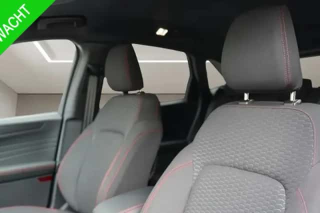 Ford Kuga (2025) thumbnail 5
