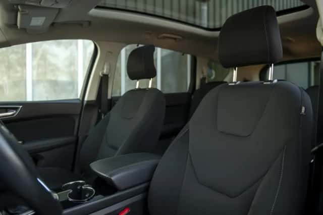 Ford S-Max (2016) thumbnail 4