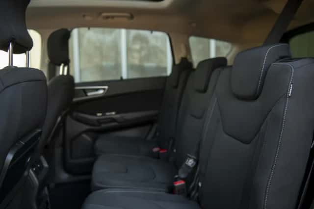 Ford S-Max (2016) thumbnail 6