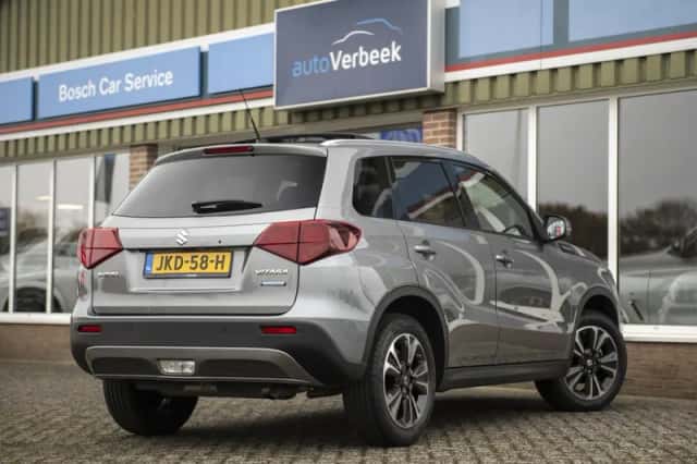 Suzuki Vitara (2025) thumbnail 3