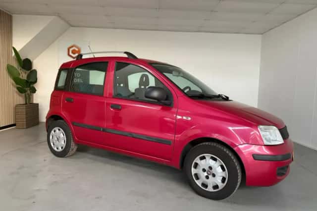 Fiat Panda (2011) thumbnail 10