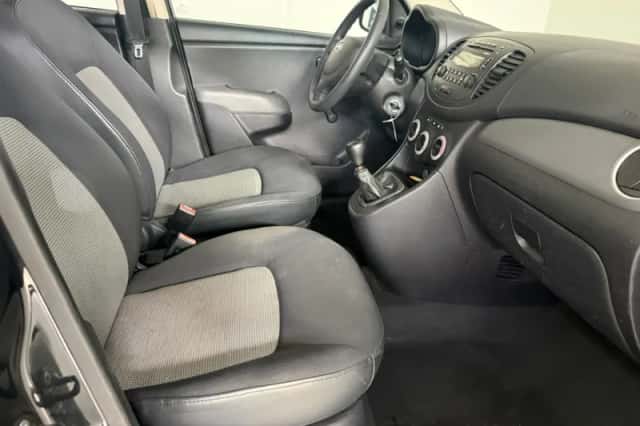 Hyundai i10 (2010) thumbnail 15