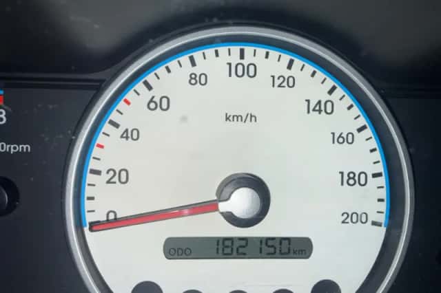 Hyundai i10 (2010) thumbnail 17