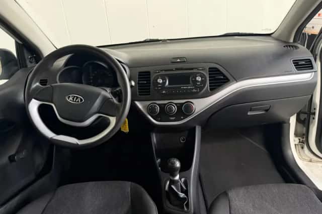 Kia Picanto (2011) thumbnail 15