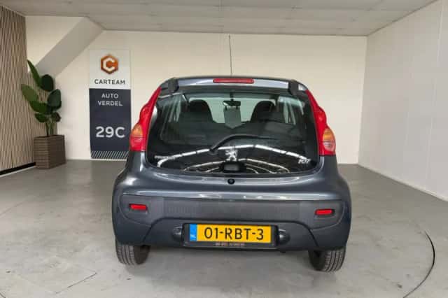 Peugeot 107 (2011) thumbnail 11