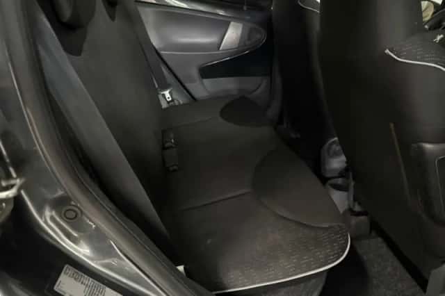 Peugeot 107 (2011) thumbnail 13