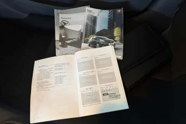 Toyota Aygo (2012) thumbnail 18