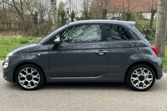 Fiat 500 (2017) thumbnail 2