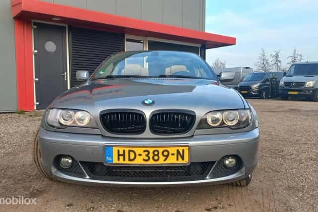 BMW 3-Serie (2004) thumbnail 6