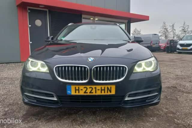 BMW 5-Serie (2016) thumbnail 4