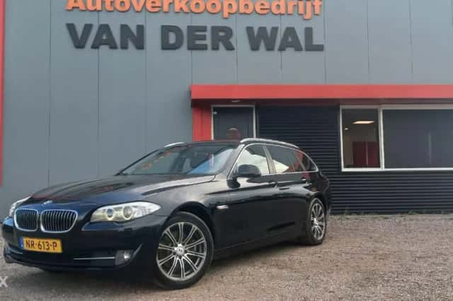 BMW 5-Serie (2012) thumbnail 2