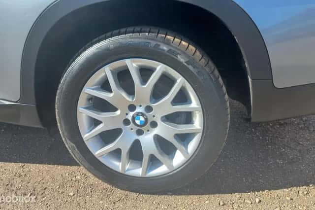 BMW X5 (2011) thumbnail 6