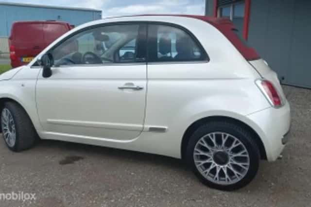 Fiat 500 (2010) thumbnail 3