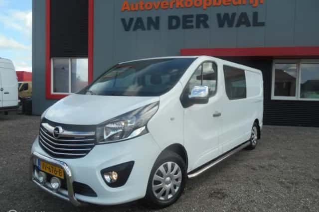 Opel Vivaro (2016) thumbnail 2