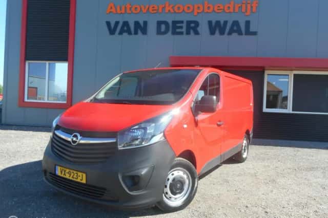 Opel Vivaro (2016) thumbnail 2
