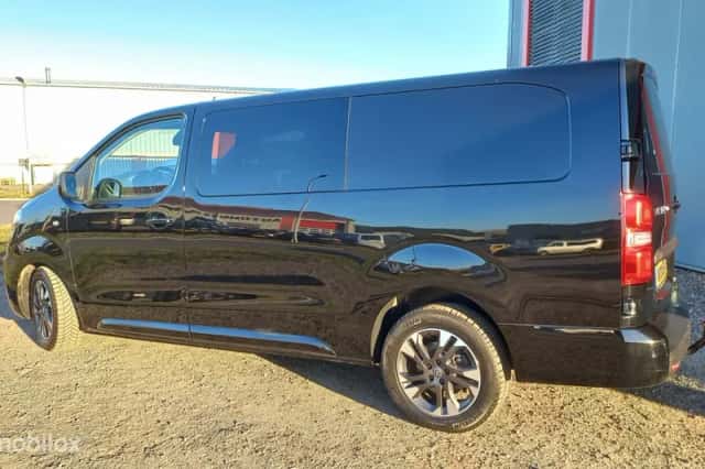 Opel Vivaro (2020) thumbnail 4