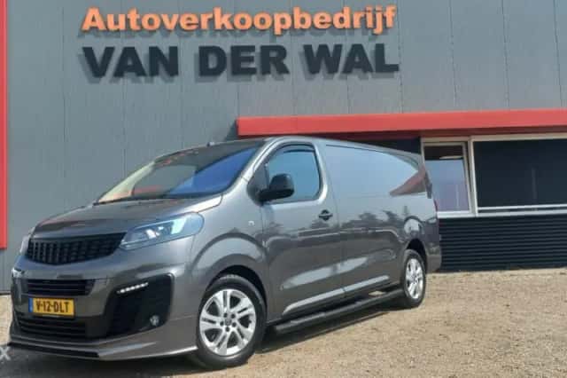 Opel Vivaro (2024) thumbnail 1