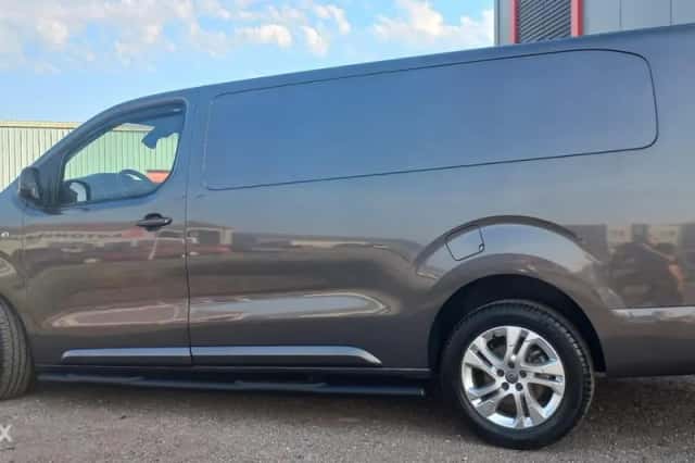 Opel Vivaro (2024) thumbnail 5