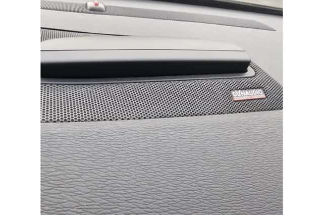 Volvo V70 (2009) thumbnail 3