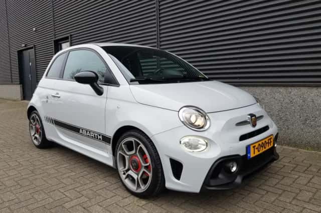 Abarth 500 (2021) thumbnail 4