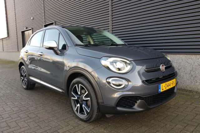Fiat 500X (2019) thumbnail 4