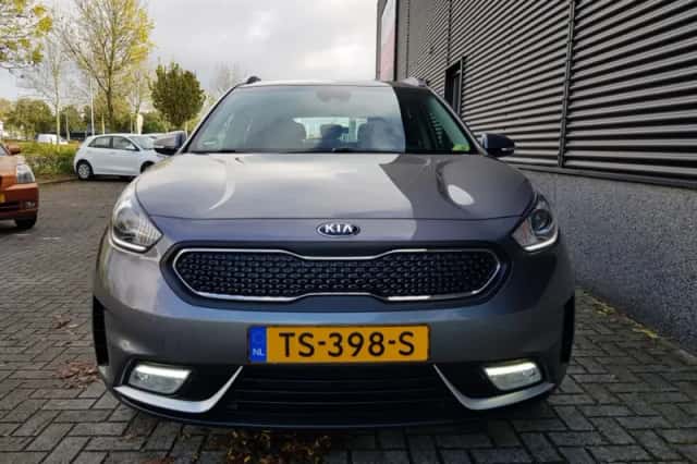 Kia Niro (2018) thumbnail 5