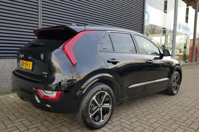 Kia Niro (2022) thumbnail 6