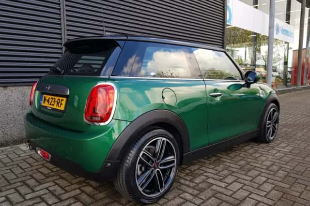 MINI One (2021) thumbnail 5