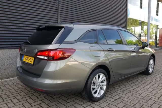 Opel Astra (2020) thumbnail 6