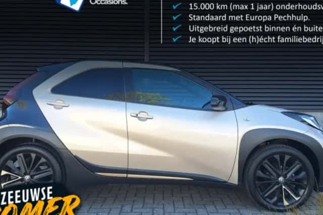 Toyota Aygo (2024) thumbnail 1