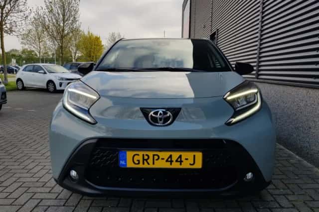 Toyota Aygo (2024) thumbnail 5